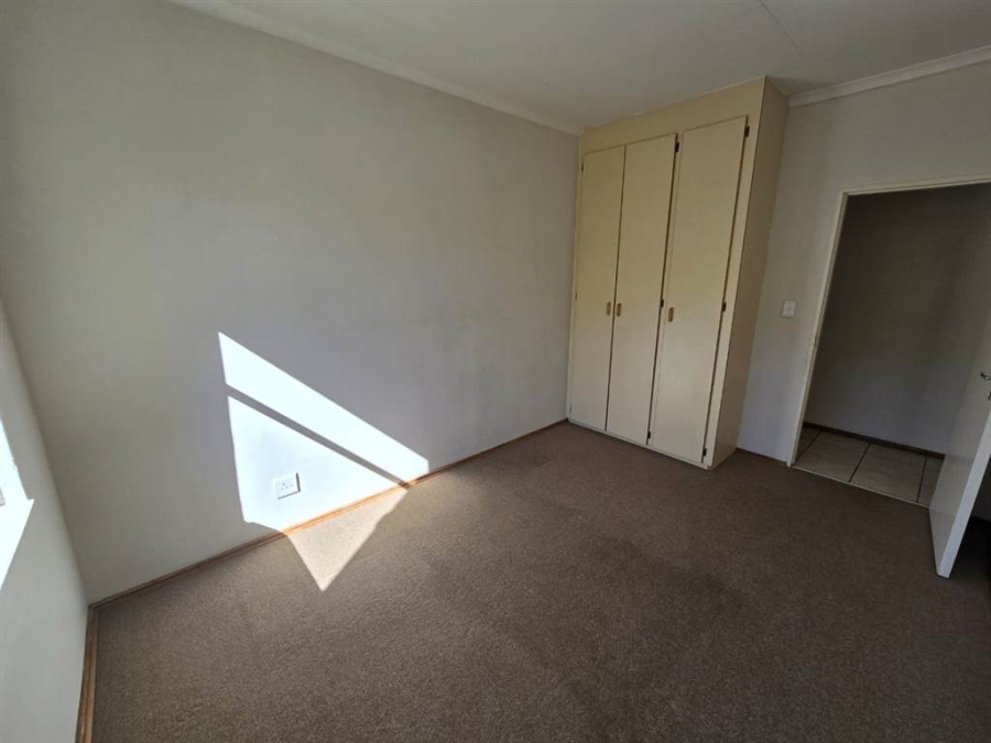 3 Bedroom Property for Sale in Annlin-wes Gauteng