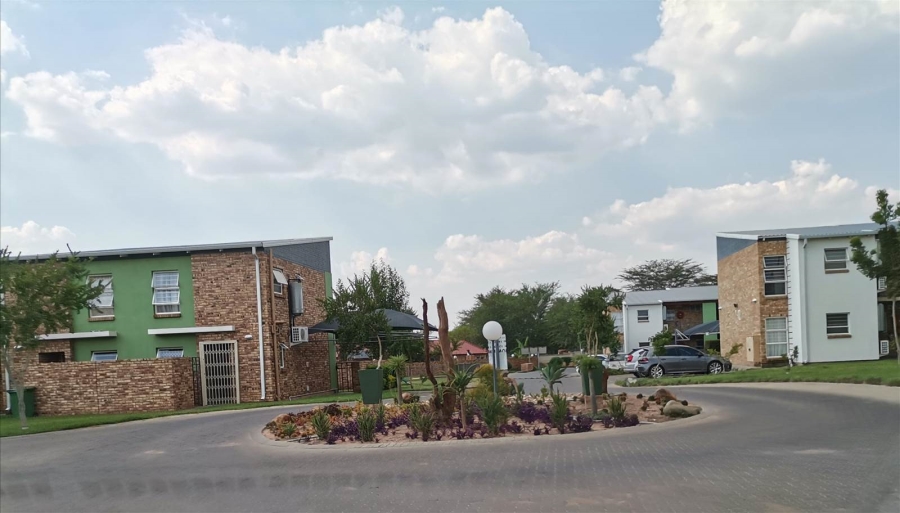 2 Bedroom Property for Sale in Theresa Park Gauteng