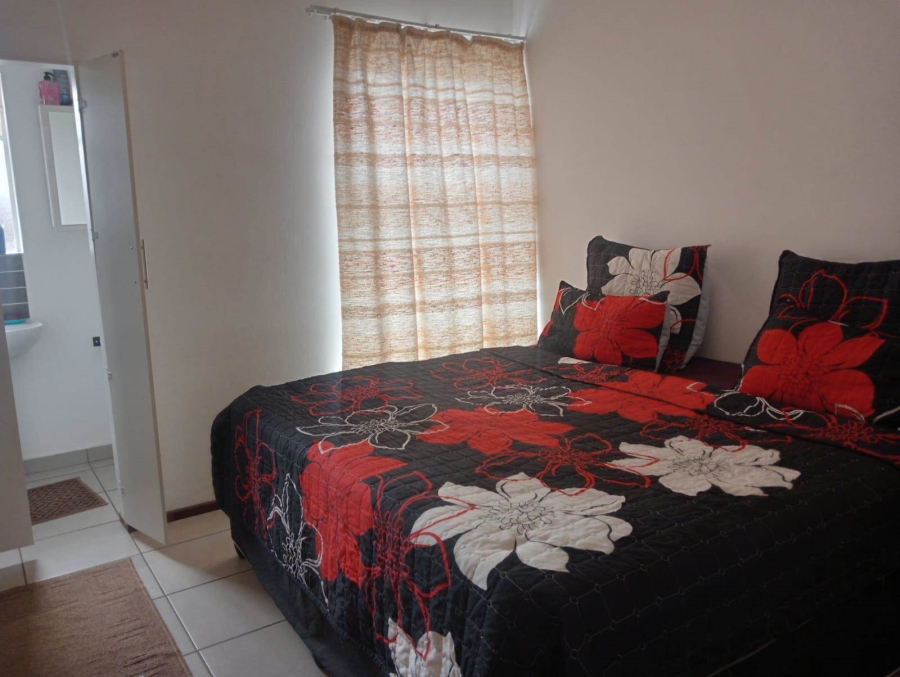 2 Bedroom Property for Sale in Theresa Park Gauteng