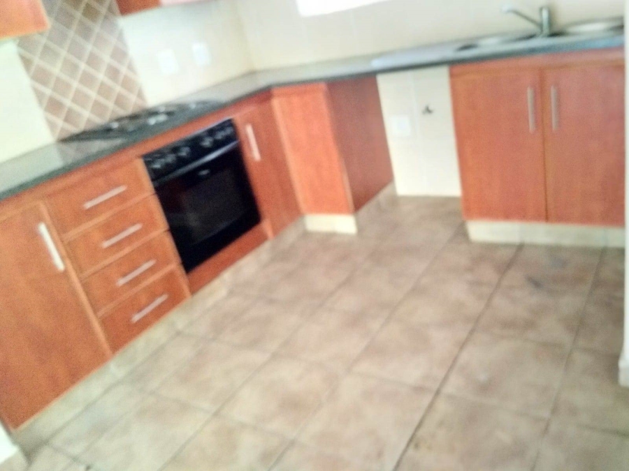 To Let 2 Bedroom Property for Rent in Montana Gauteng