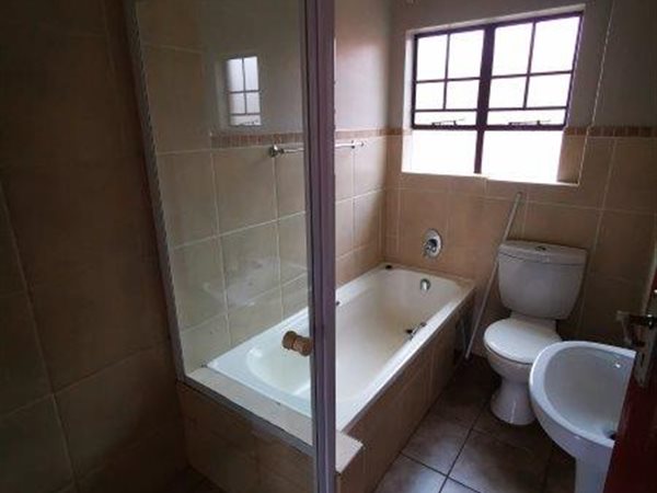 To Let 2 Bedroom Property for Rent in Montana Gardens Gauteng