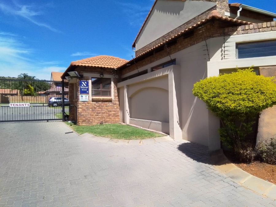 To Let 2 Bedroom Property for Rent in Montana Gardens Gauteng