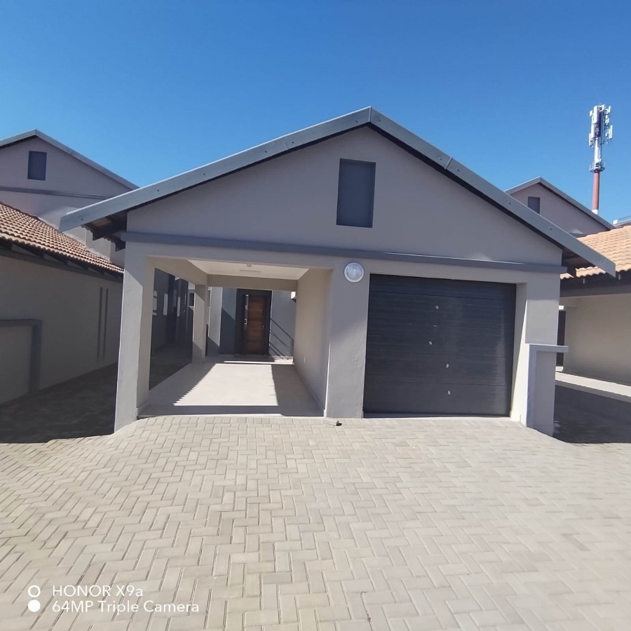 To Let 3 Bedroom Property for Rent in Doornpoort and surrounds Gauteng