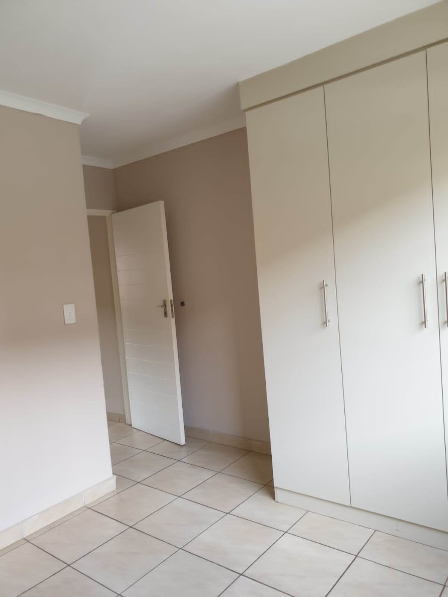 To Let 2 Bedroom Property for Rent in Annlin Gauteng