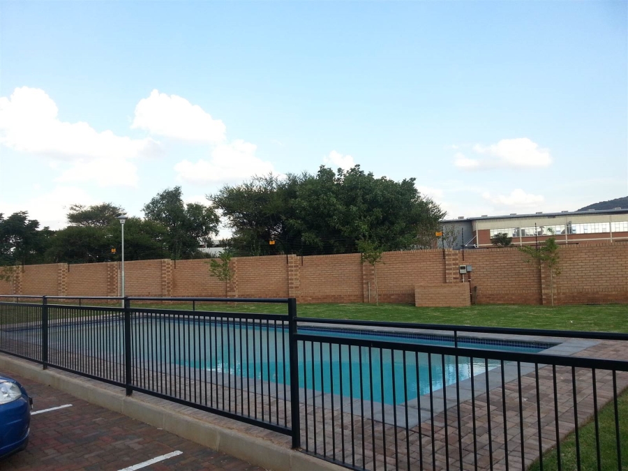 To Let 2 Bedroom Property for Rent in Annlin Gauteng