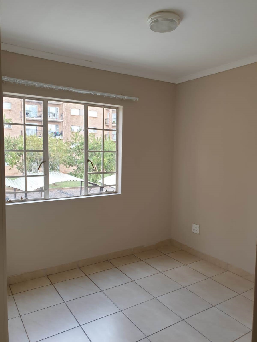 To Let 2 Bedroom Property for Rent in Annlin Gauteng