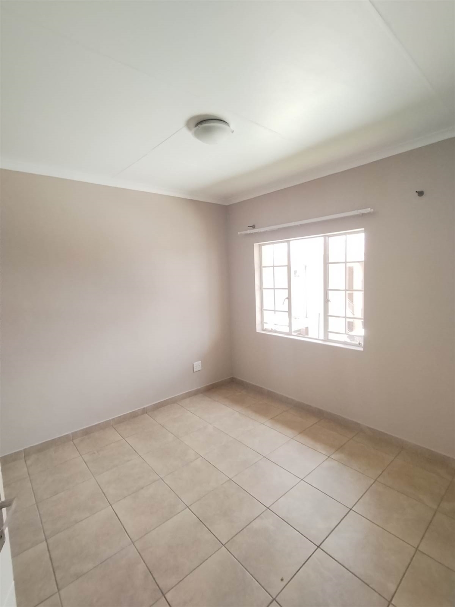 To Let 1 Bedroom Property for Rent in Montana Gardens Gauteng