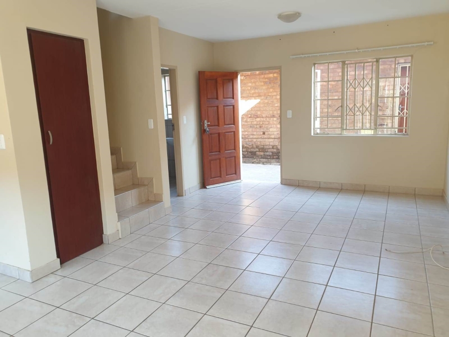 To Let 3 Bedroom Property for Rent in Annlin Gauteng