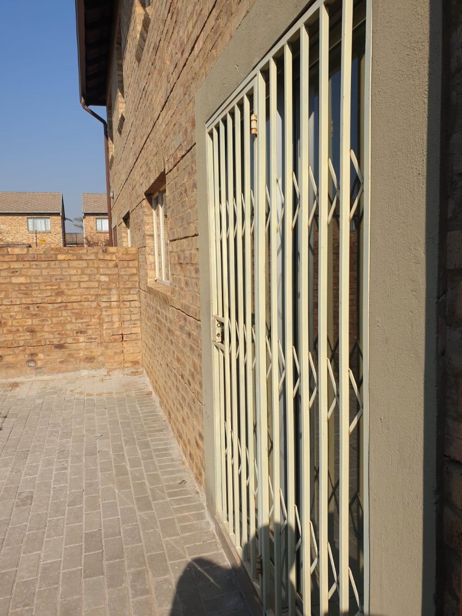 To Let 3 Bedroom Property for Rent in Annlin Gauteng