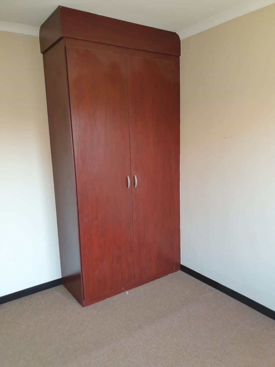 To Let 3 Bedroom Property for Rent in Annlin Gauteng