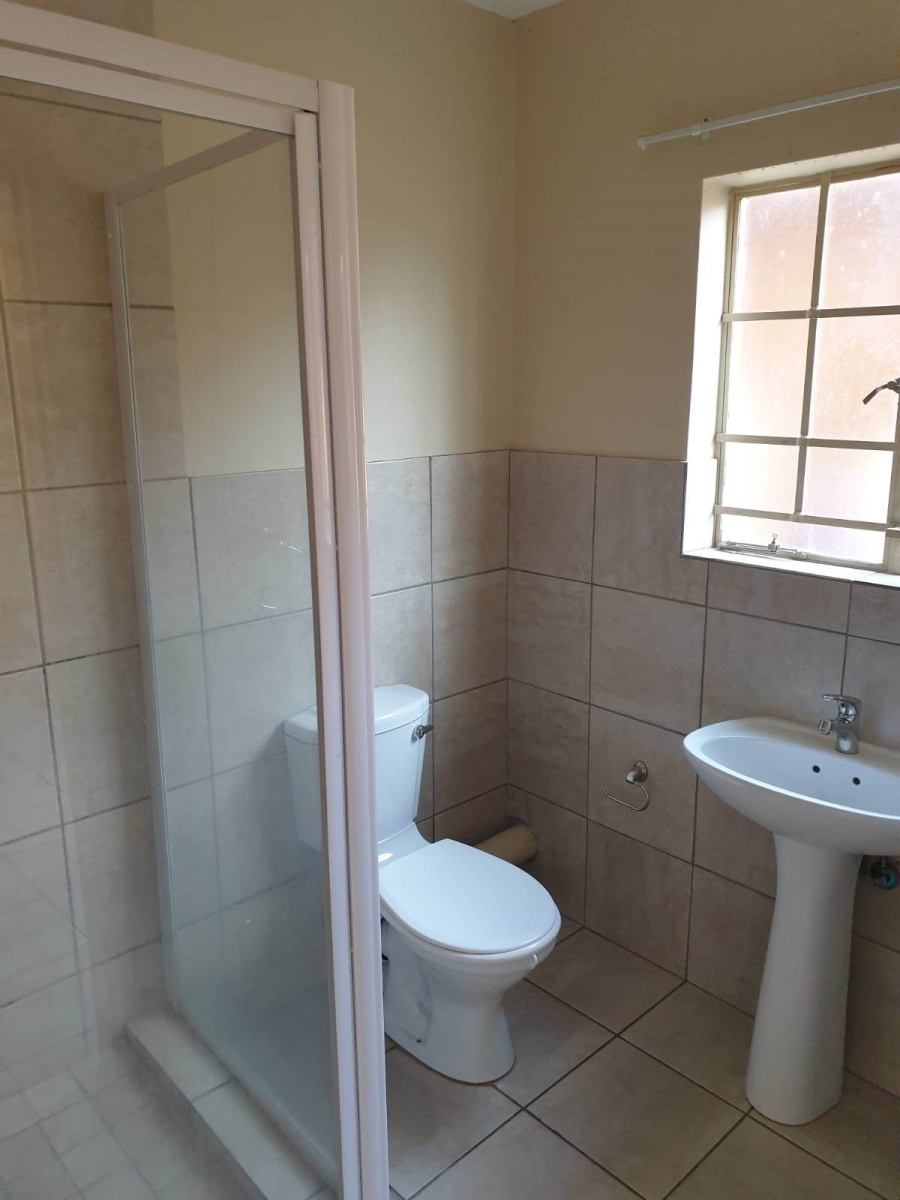 To Let 3 Bedroom Property for Rent in Annlin Gauteng