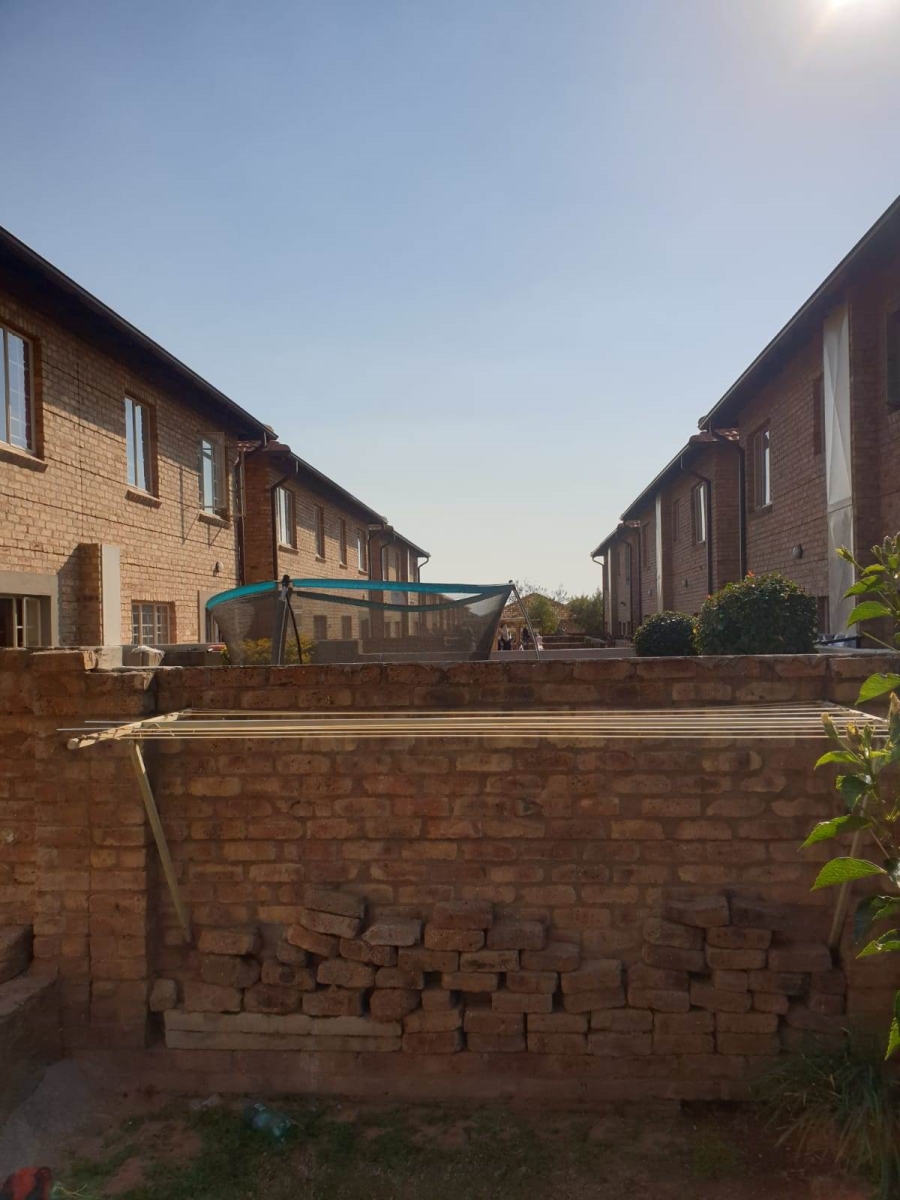 To Let 3 Bedroom Property for Rent in Annlin Gauteng