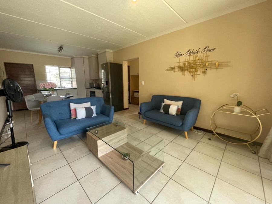 2 Bedroom Property for Sale in Waterstone Park Gauteng