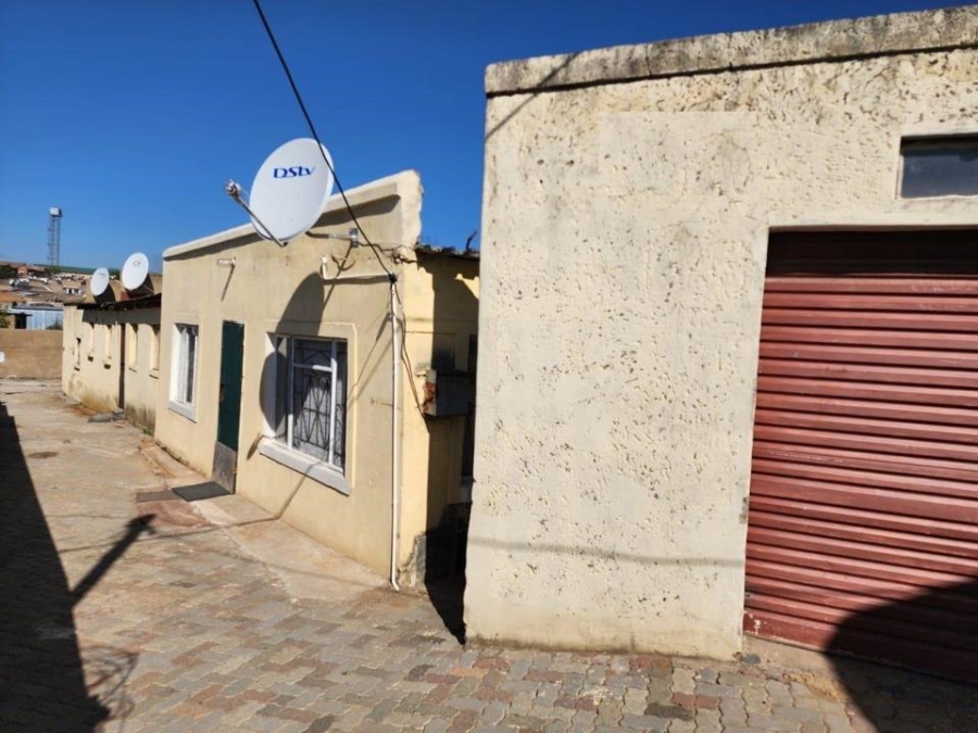 0 Bedroom Property for Sale in Kaalfontein Gauteng