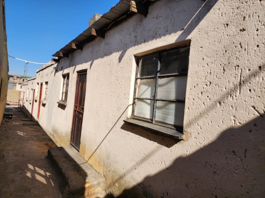 0 Bedroom Property for Sale in Kaalfontein Gauteng