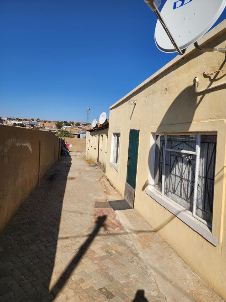 0 Bedroom Property for Sale in Kaalfontein Gauteng