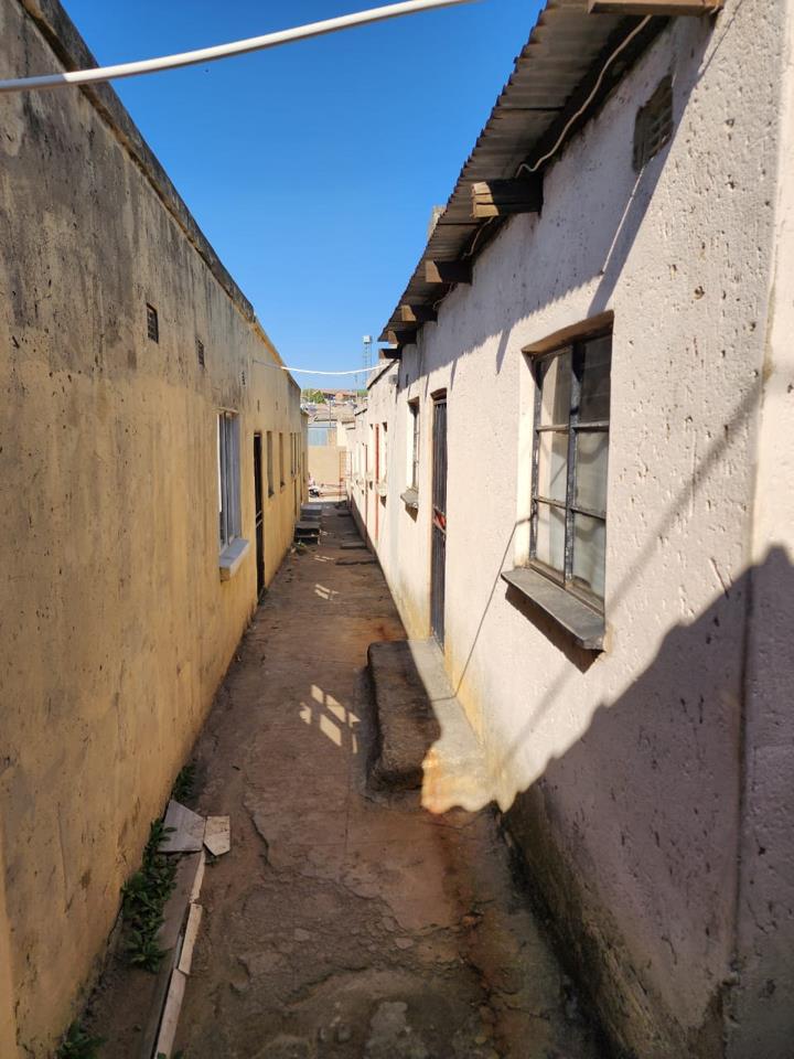 0 Bedroom Property for Sale in Kaalfontein Gauteng