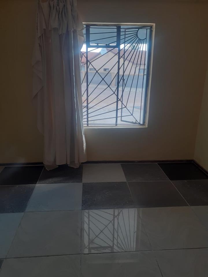 3 Bedroom Property for Sale in Tembisa Central Gauteng