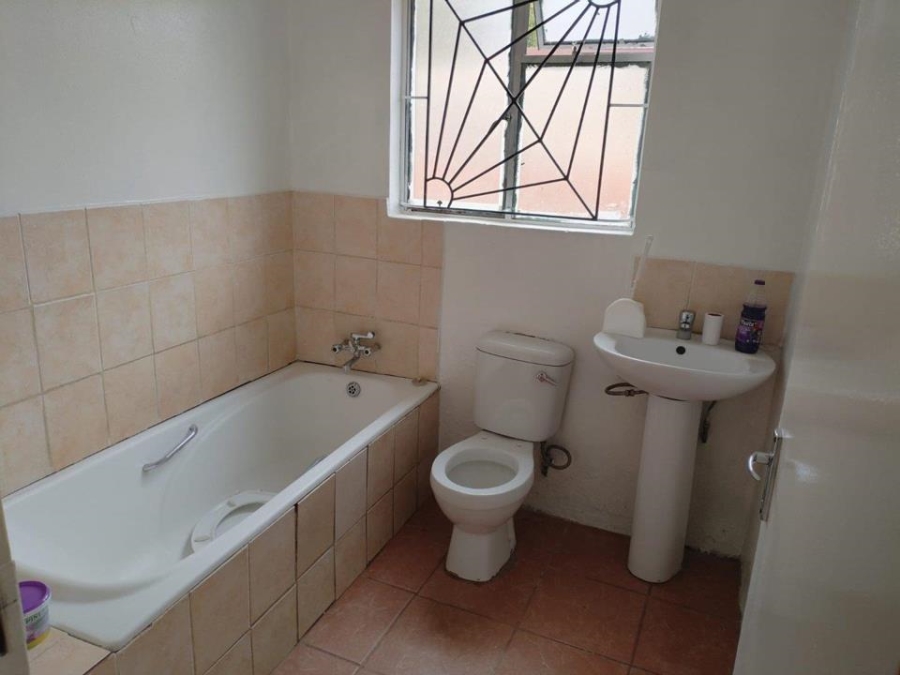 3 Bedroom Property for Sale in Tembisa Central Gauteng