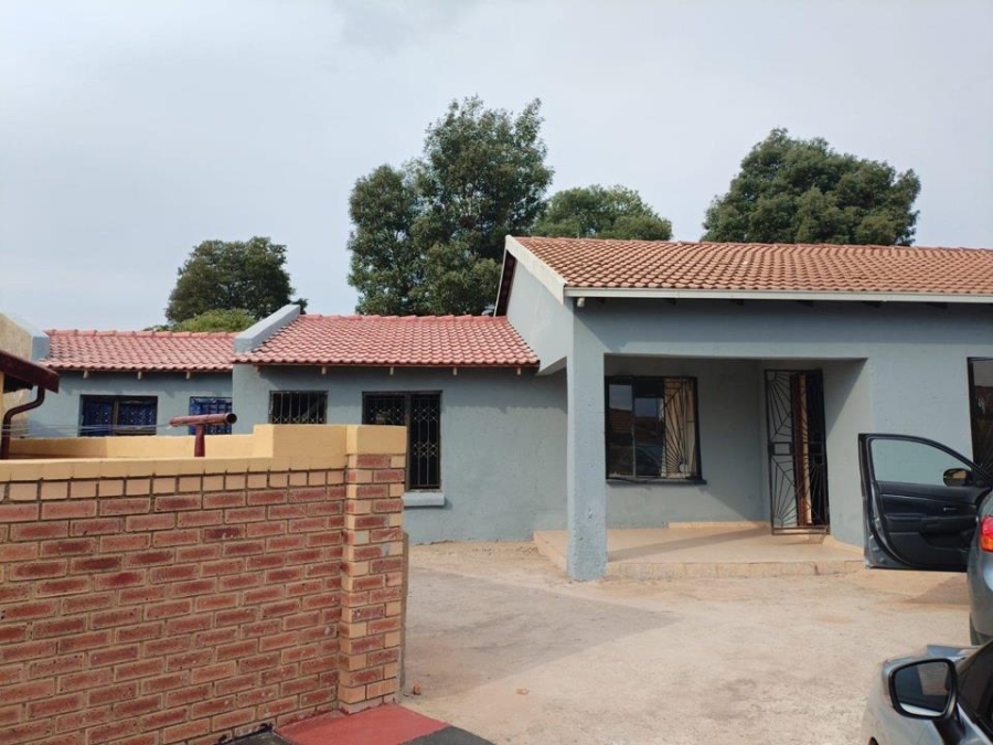 3 Bedroom Property for Sale in Tembisa Central Gauteng