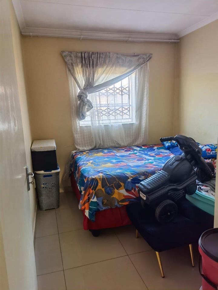 2 Bedroom Property for Sale in Clayville Gauteng