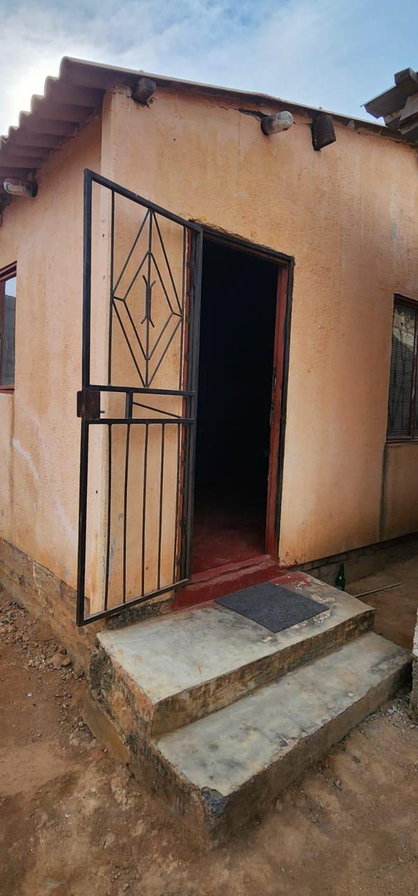 2 Bedroom Property for Sale in Kaalfontein Gauteng