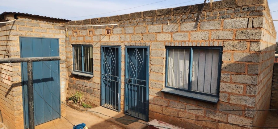 2 Bedroom Property for Sale in Kaalfontein Gauteng