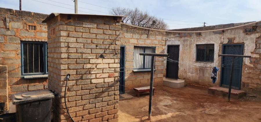 2 Bedroom Property for Sale in Kaalfontein Gauteng