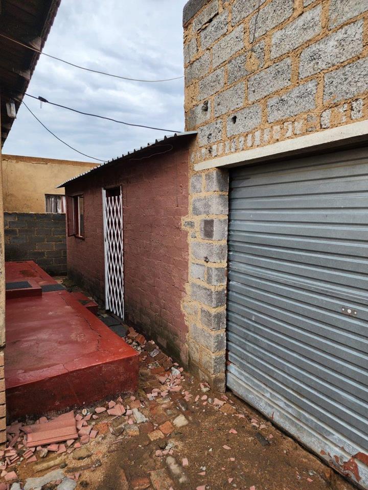 4 Bedroom Property for Sale in Ivory Park Gauteng