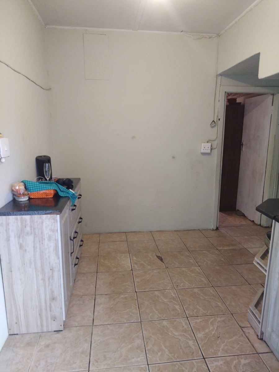 2 Bedroom Property for Sale in Bophelong Gauteng