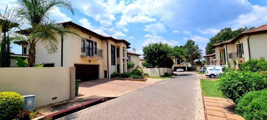 4 Bedroom Property for Sale in New Market Park Gauteng