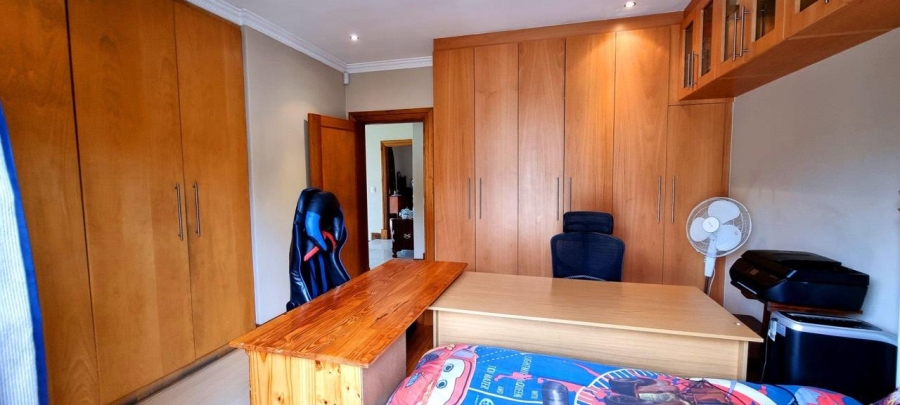 4 Bedroom Property for Sale in New Market Park Gauteng