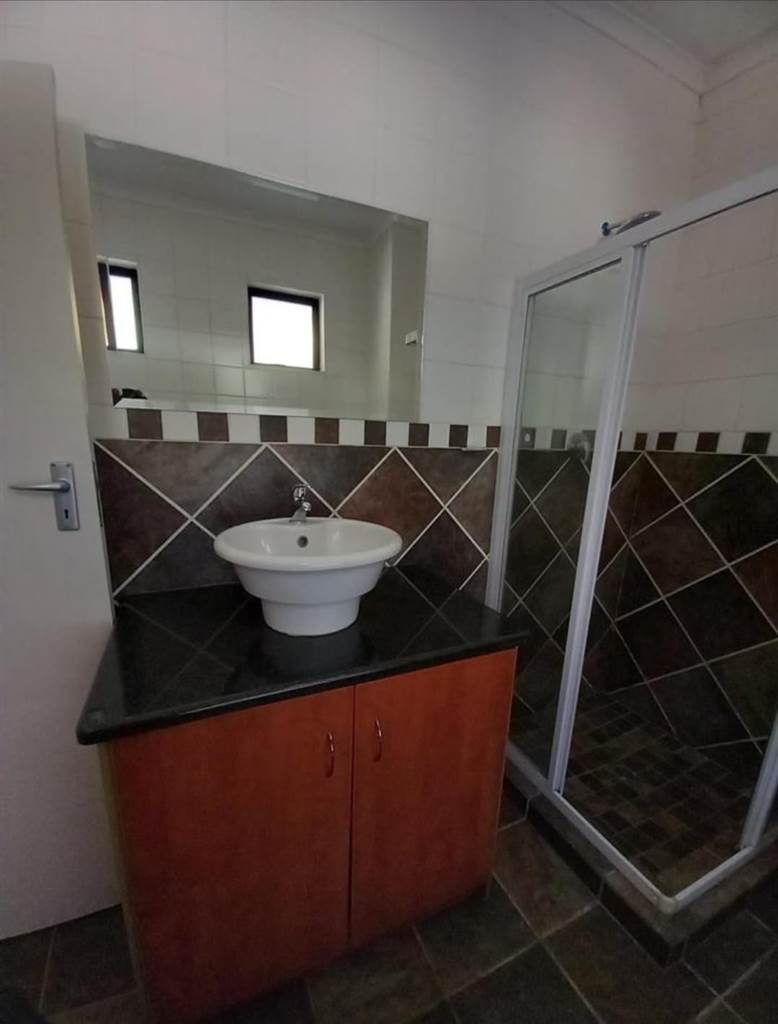 1 Bedroom Property for Sale in Hatfield Gauteng