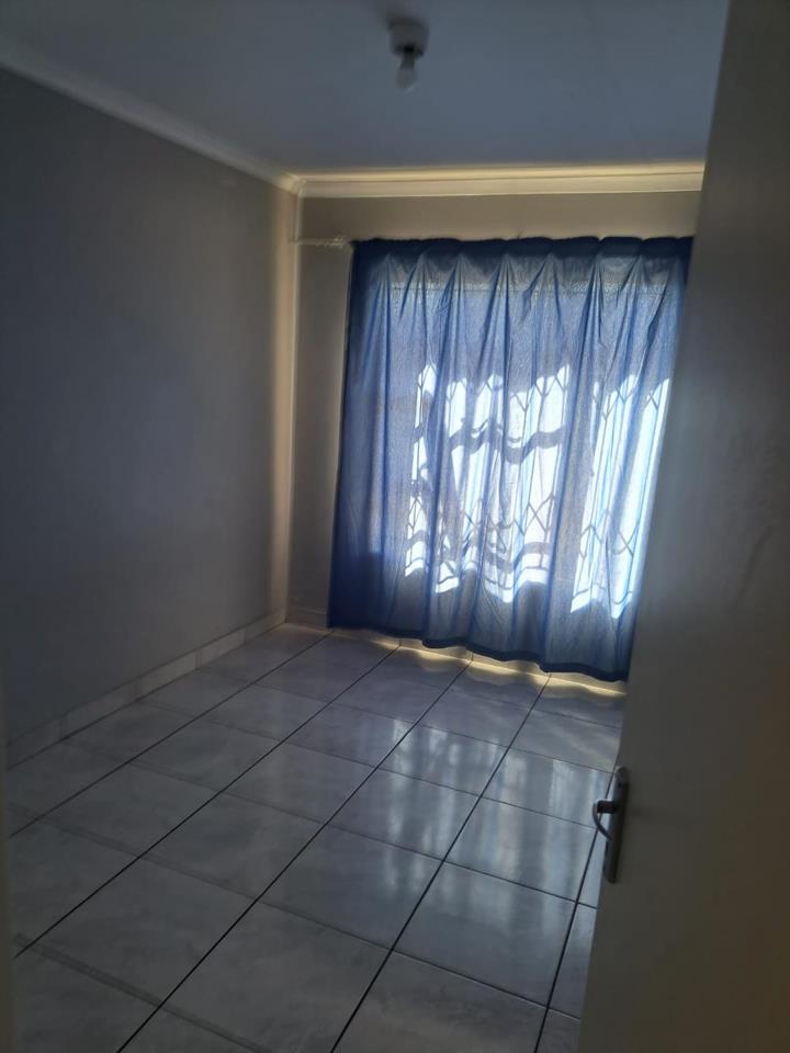 To Let 3 Bedroom Property for Rent in Waterfall Country Estate Gauteng