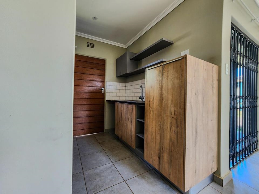 To Let 3 Bedroom Property for Rent in Pretoria West Gauteng