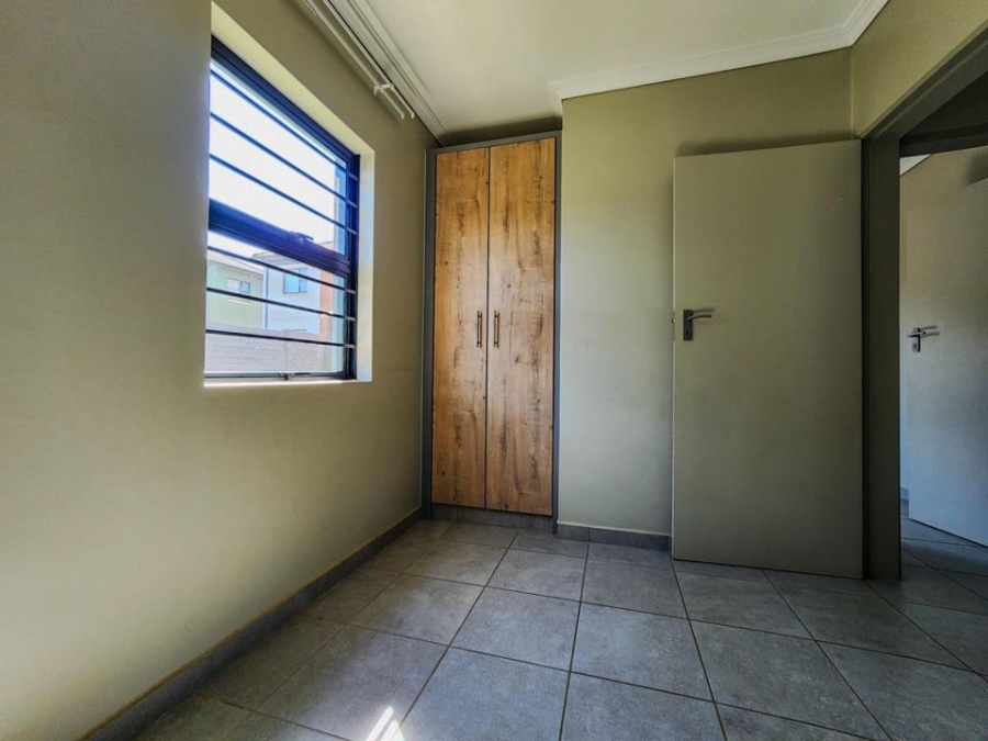 To Let 3 Bedroom Property for Rent in Pretoria West Gauteng