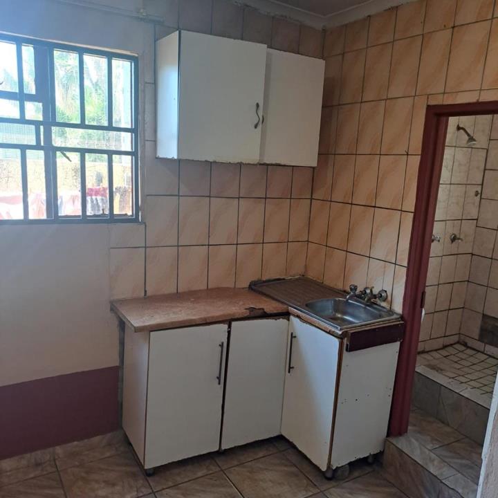 To Let 0 Bedroom Property for Rent in Glenesk Gauteng