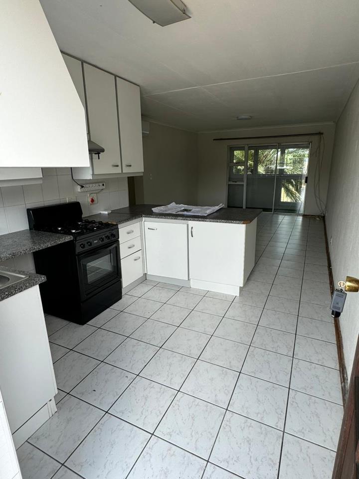 To Let 3 Bedroom Property for Rent in Raceview Gauteng