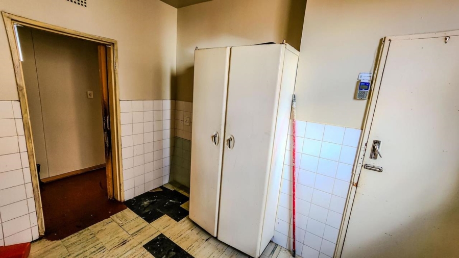 To Let 2 Bedroom Property for Rent in Berea Gauteng