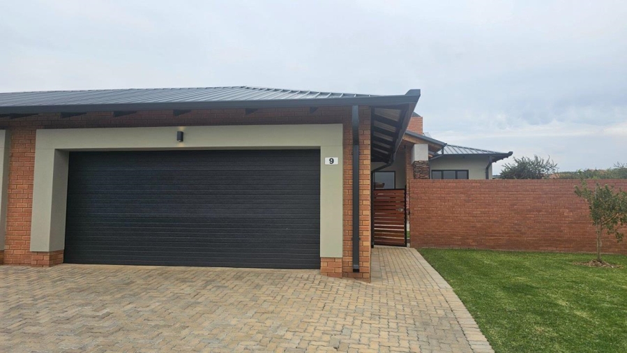 3 Bedroom Property for Sale in Six Fountains Estate Gauteng