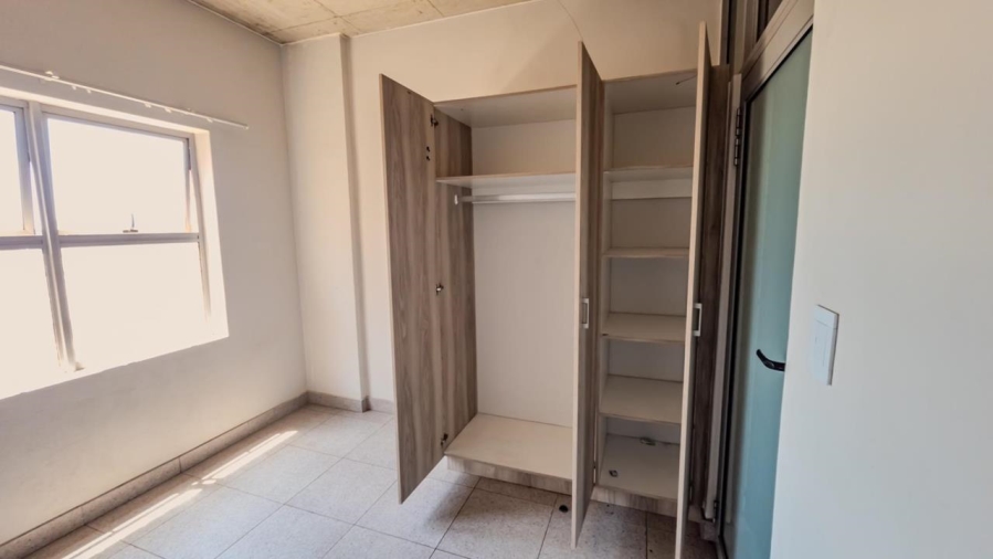 To Let 1 Bedroom Property for Rent in Kempton Park Central Gauteng