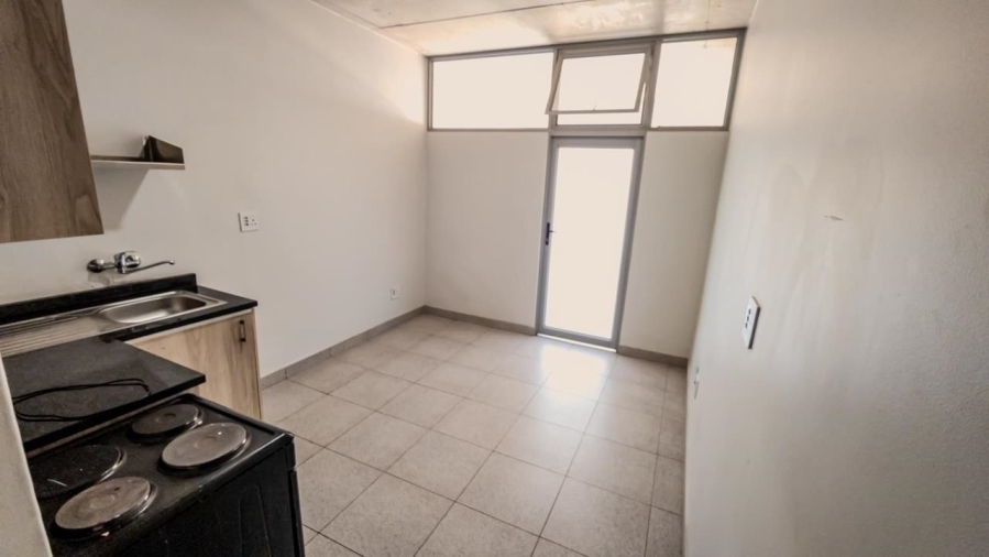 To Let 1 Bedroom Property for Rent in Kempton Park Central Gauteng