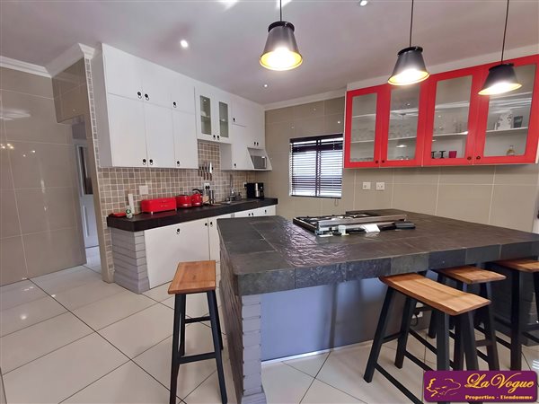 3 Bedroom Property for Sale in Raslouw Glen Gauteng