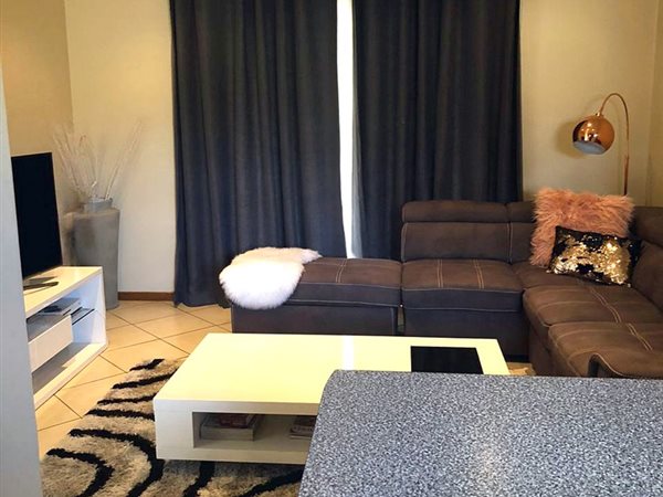 2 Bedroom Property for Sale in Monavoni Gauteng