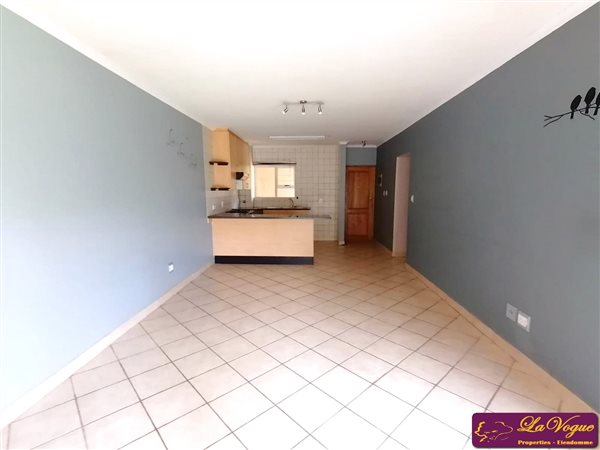 2 Bedroom Property for Sale in Leeuwenhof Estate Gauteng