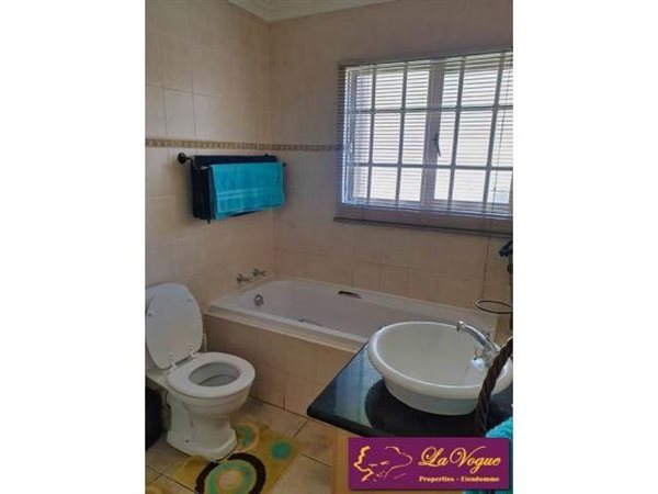 2 Bedroom Property for Sale in Olympus AH Gauteng