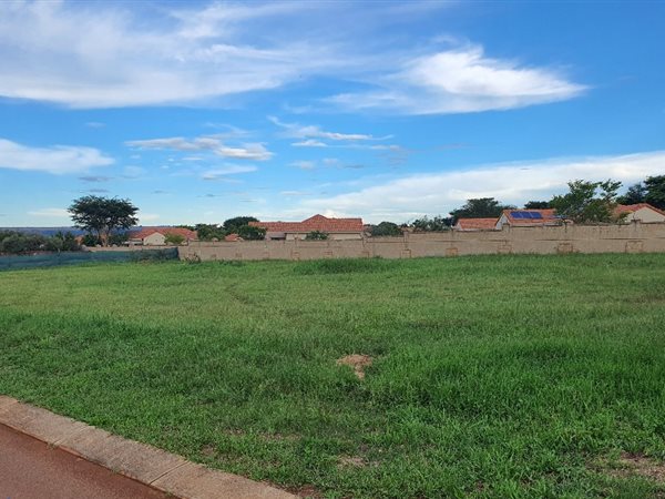 0 Bedroom Property for Sale in Silver Lakes Gauteng