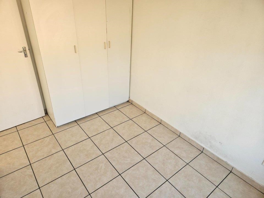 2 Bedroom Property for Sale in Radiokop Gauteng
