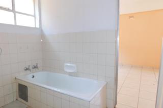 To Let 2 Bedroom Property for Rent in Yeoville Gauteng