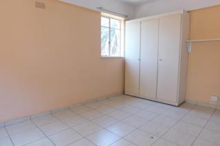 To Let 2 Bedroom Property for Rent in Yeoville Gauteng